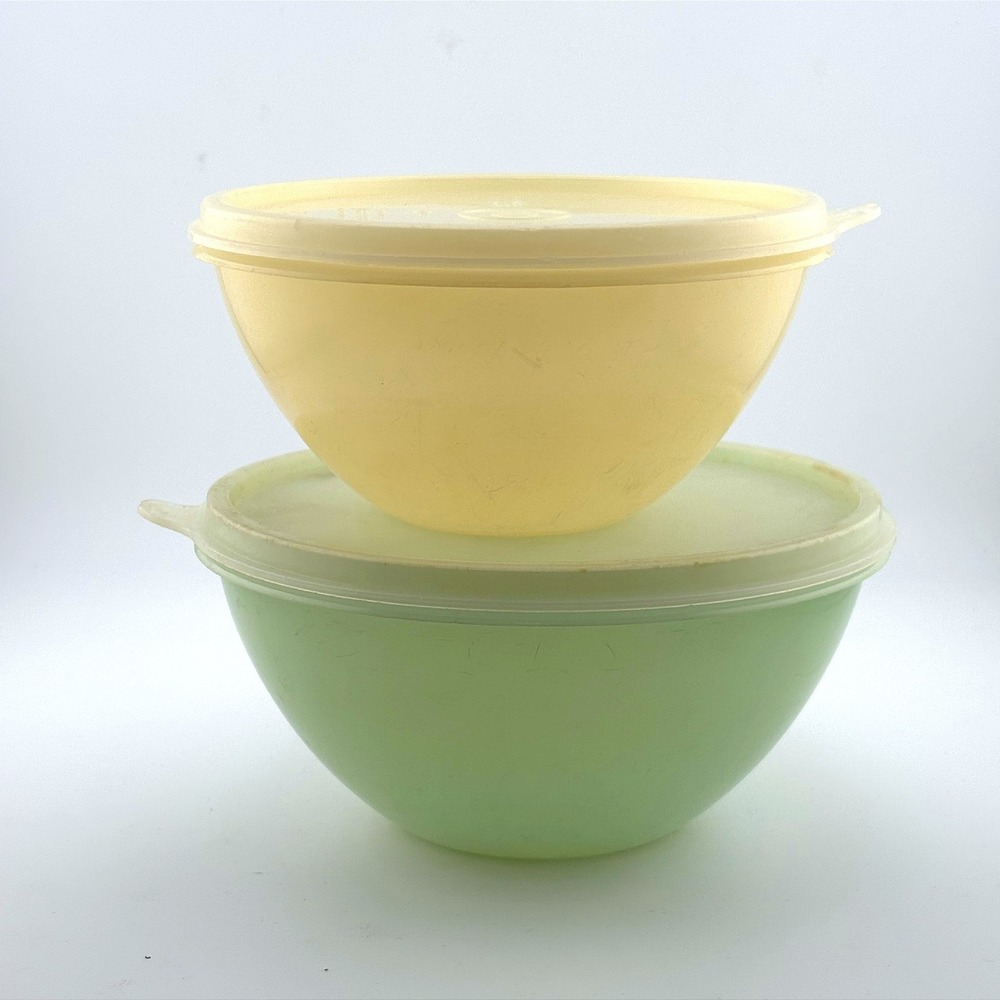 Vintage Tupperware Wonderlier Bowls Set of 2 Yellow Green Pastel Nesting Lids